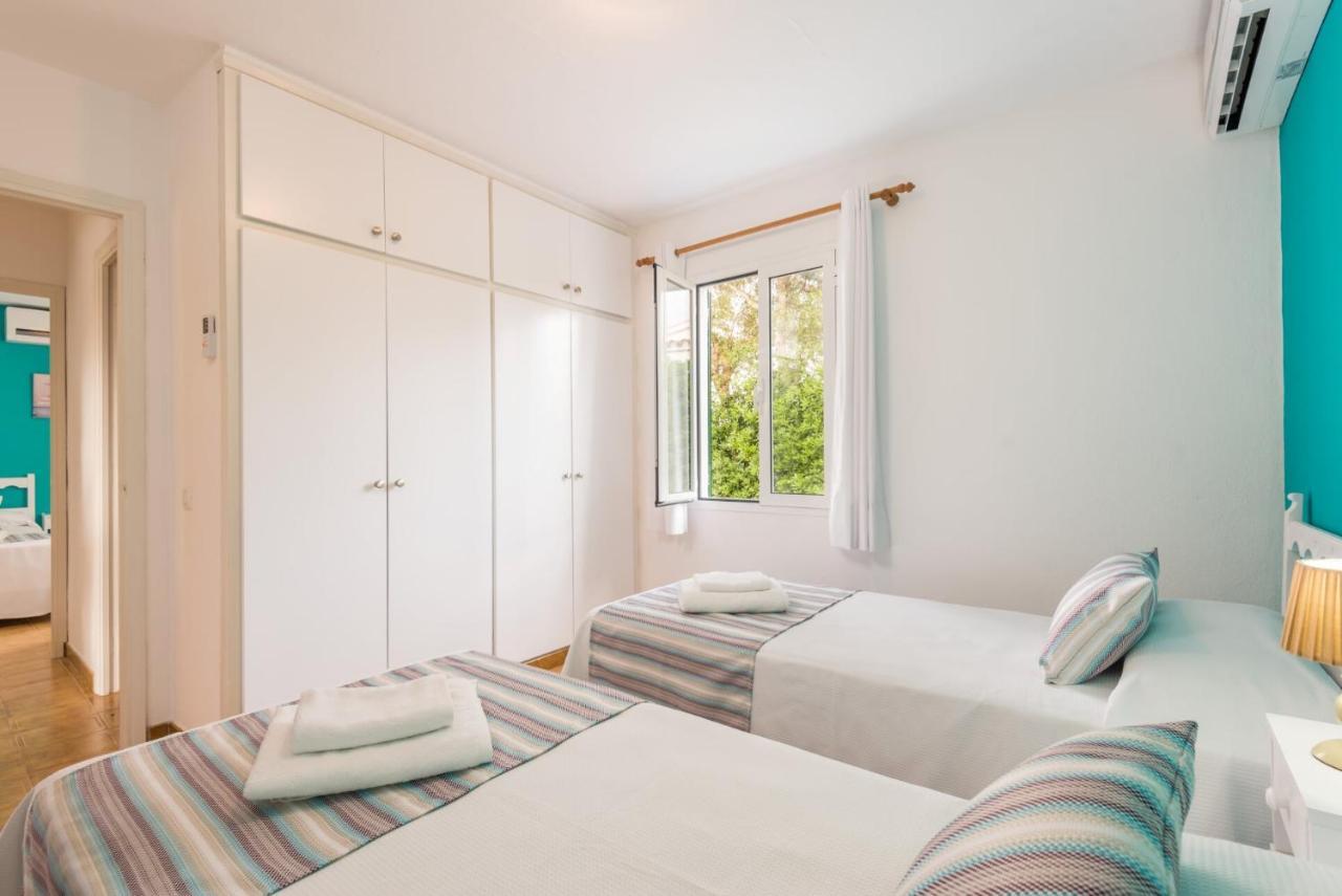 Villas Isi & Ana Mestral Cala'N Blanes  Dış mekan fotoğraf